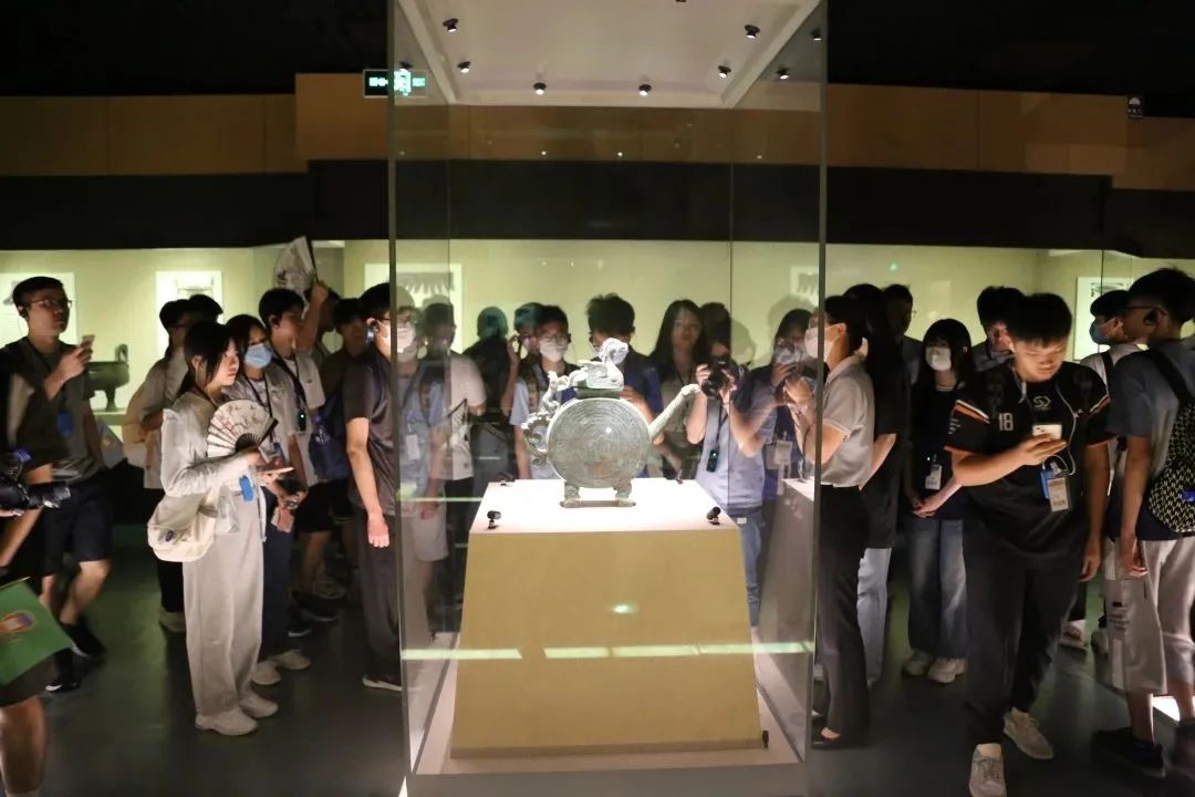 宝鸡青铜器博物院为“魅力陕西·问学长安”香港青年学生国情研习营开展主题教育活动
