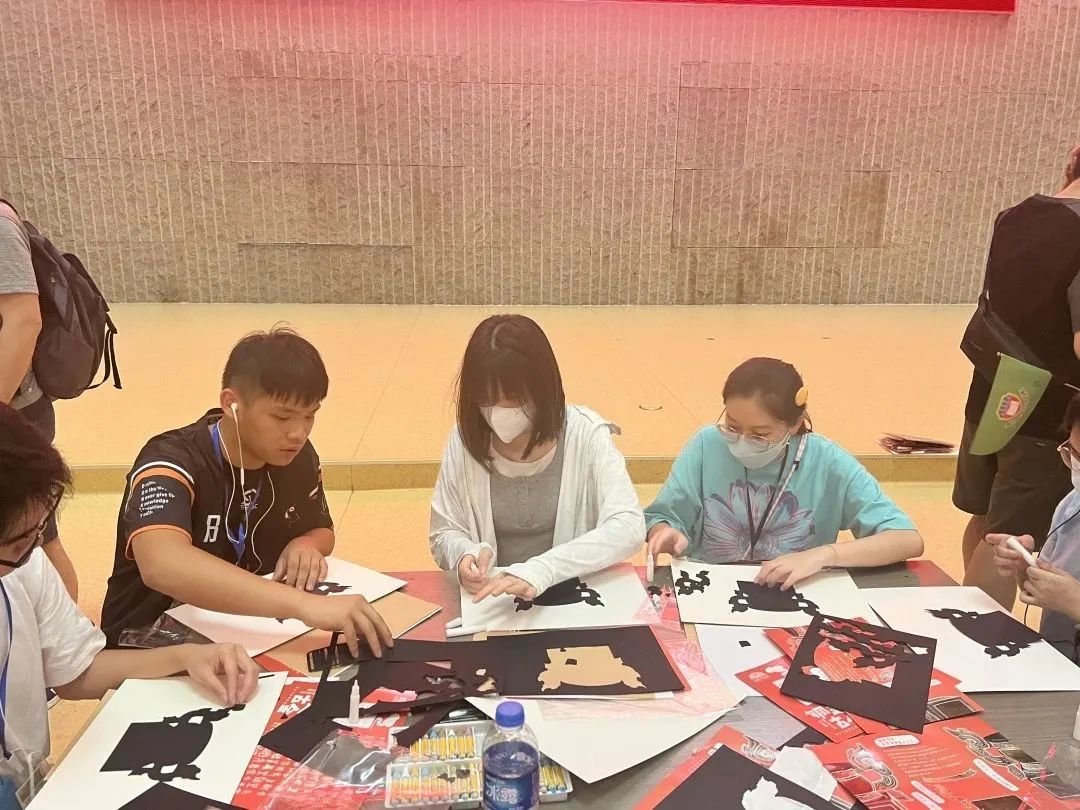 宝鸡青铜器博物院为“魅力陕西·问学长安”香港青年学生国情研习营开展主题教育活动
