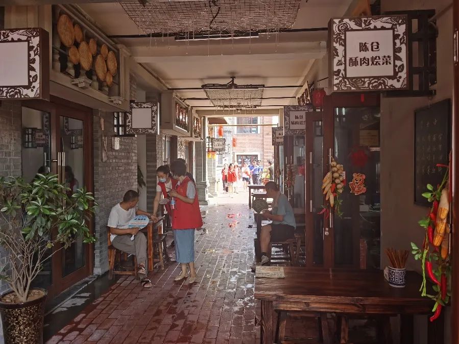 宝鸡青铜器博物院开展“弘扬志愿服务精神 助力全国 文明城市创建”志愿服务活动