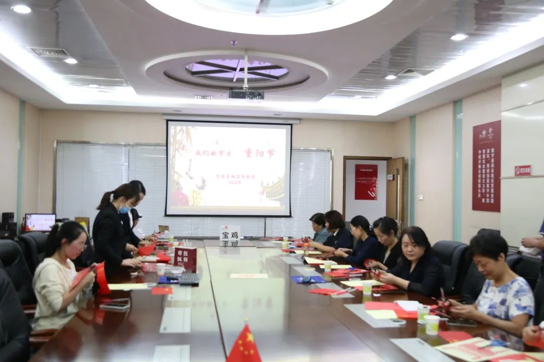 九九重阳送温情，浓浓关怀暖人心