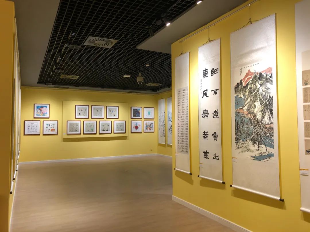 纪念毛泽东同志在延安文艺座谈会上的讲话发表80周年|《艺•疫》书画篆刻作品展在我院展出