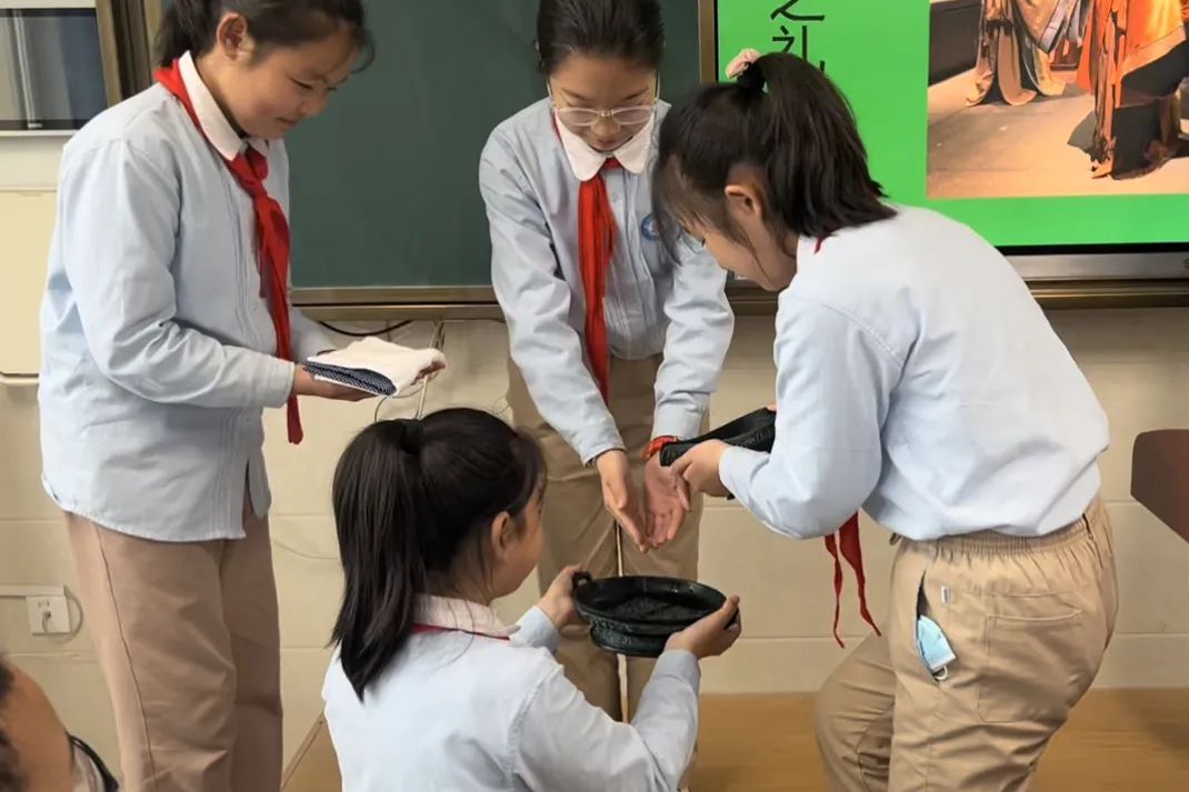 科技之春伴我行——流动博物馆进校园