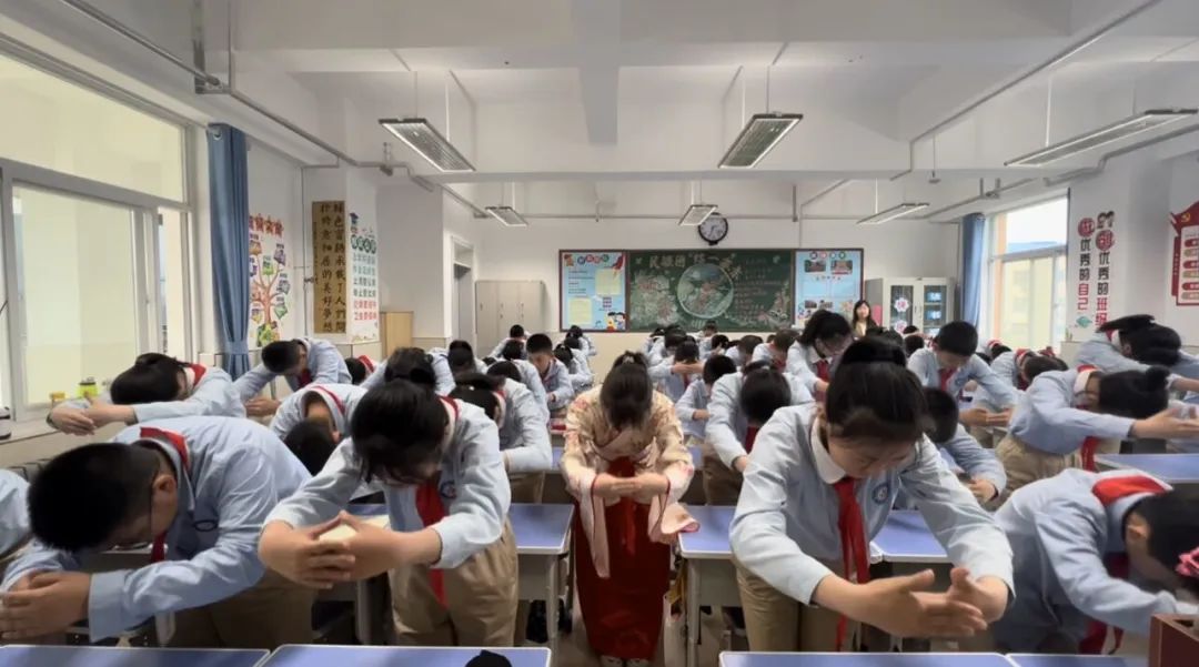 科技之春伴我行——流动博物馆进校园